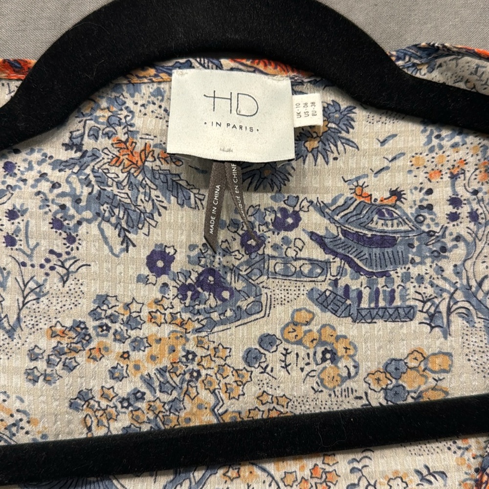 Anthropologie’s HD in Paris Chinoiserie Peasant Blouse 6 - Picture 3 of 5